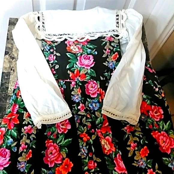 Rare Editions girls size floral 4 dress with battenburg lace detail top (set). - Picture 1 of 8